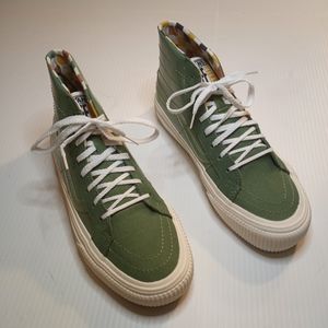 Vans Karina Rozunko SK8 Hi Decon Sneaker Patent Hedge Green Sz W8.5 - M7